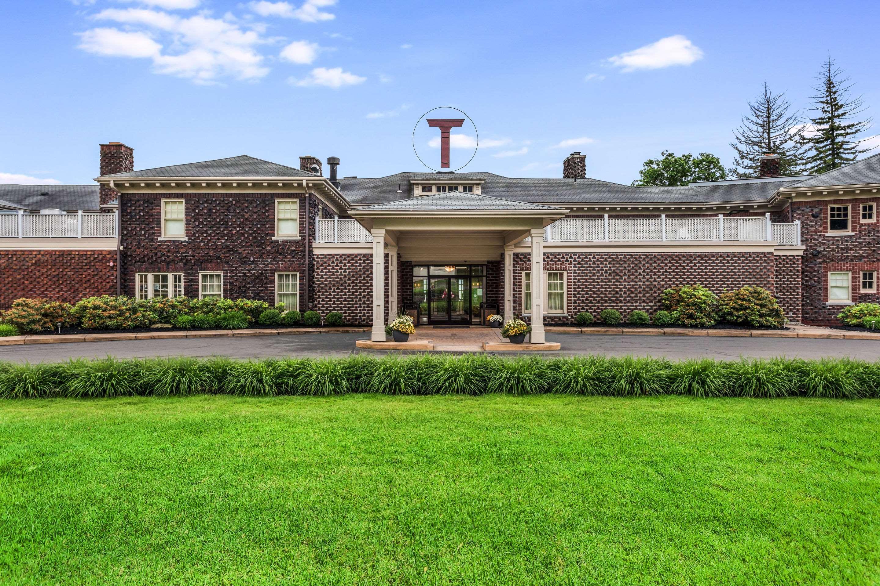 Hotel Traditions & Spa, Ascend Collection Johnson City