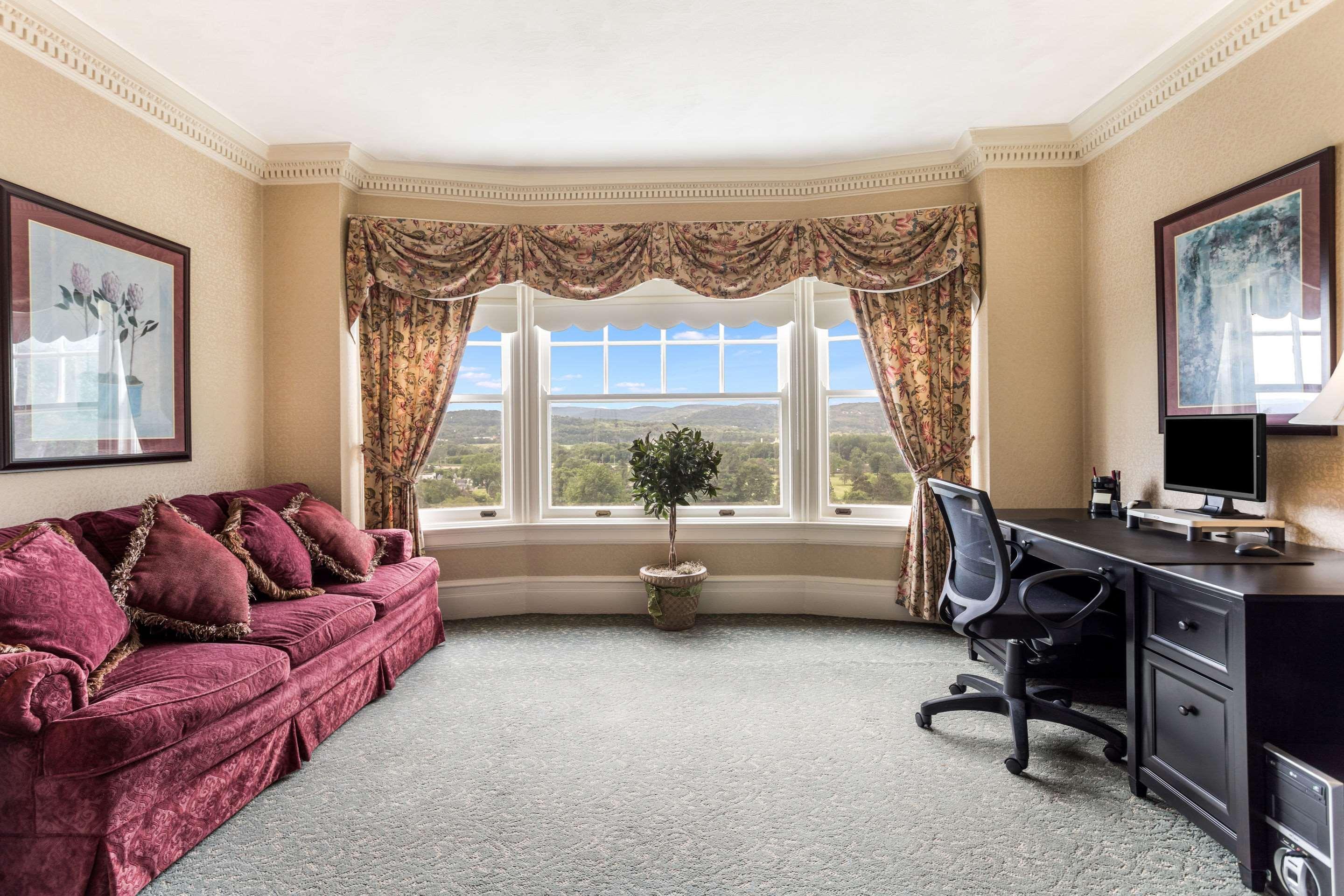 Traditions & Spa, Ascend Collection 3* Johnson City