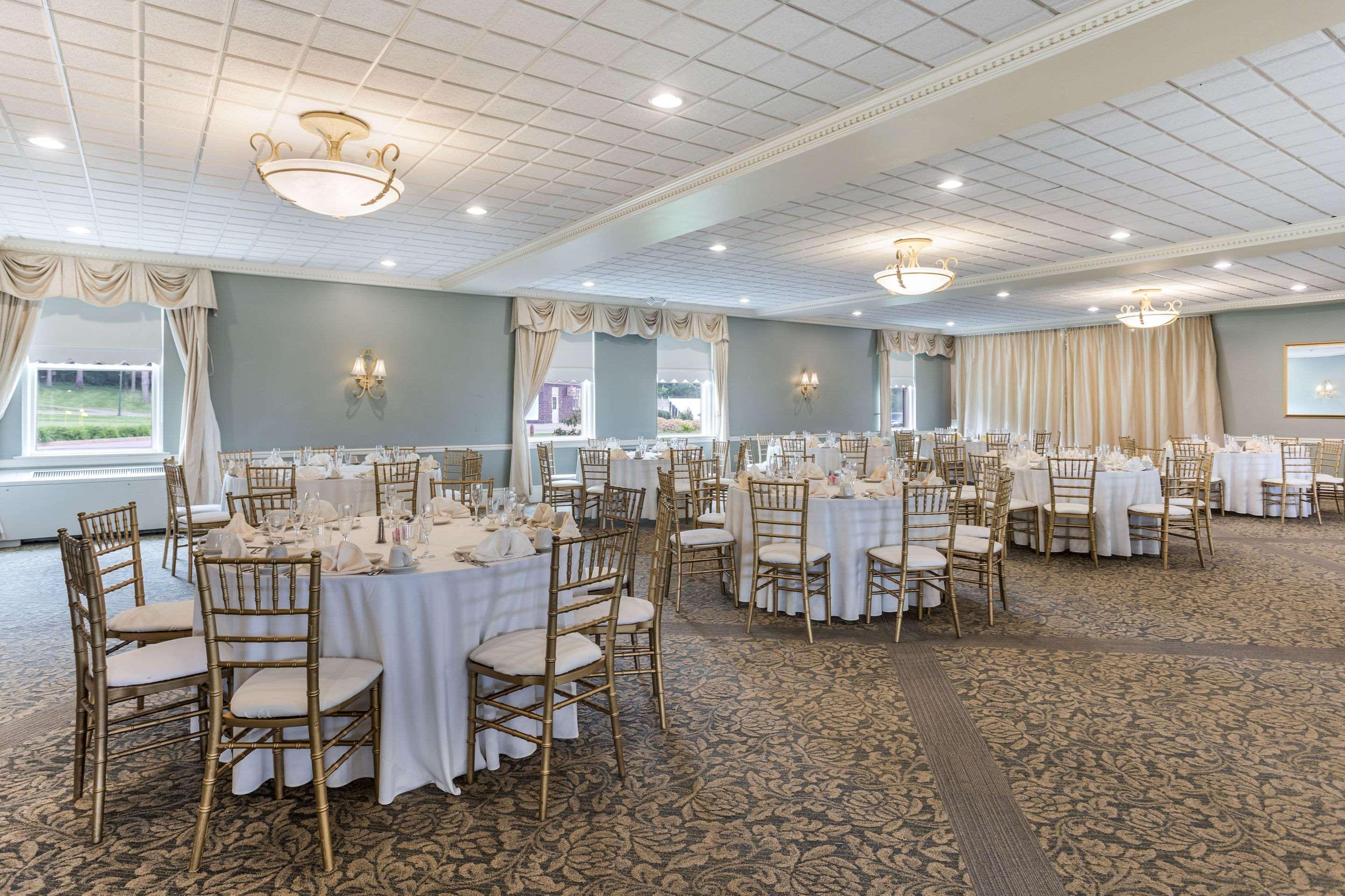 Traditions & Spa, Ascend Collection Johnson City