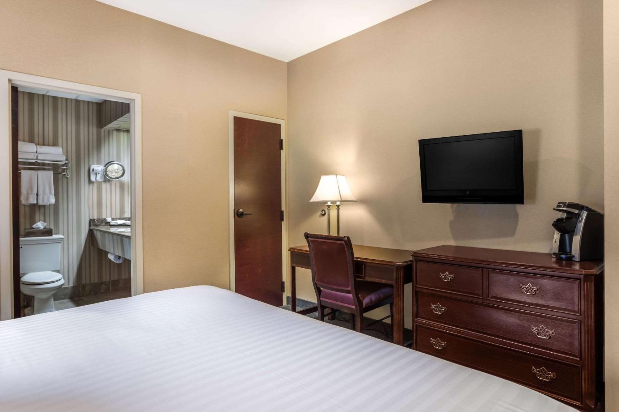 Traditions & Spa, Ascend Collection Hotel 3*