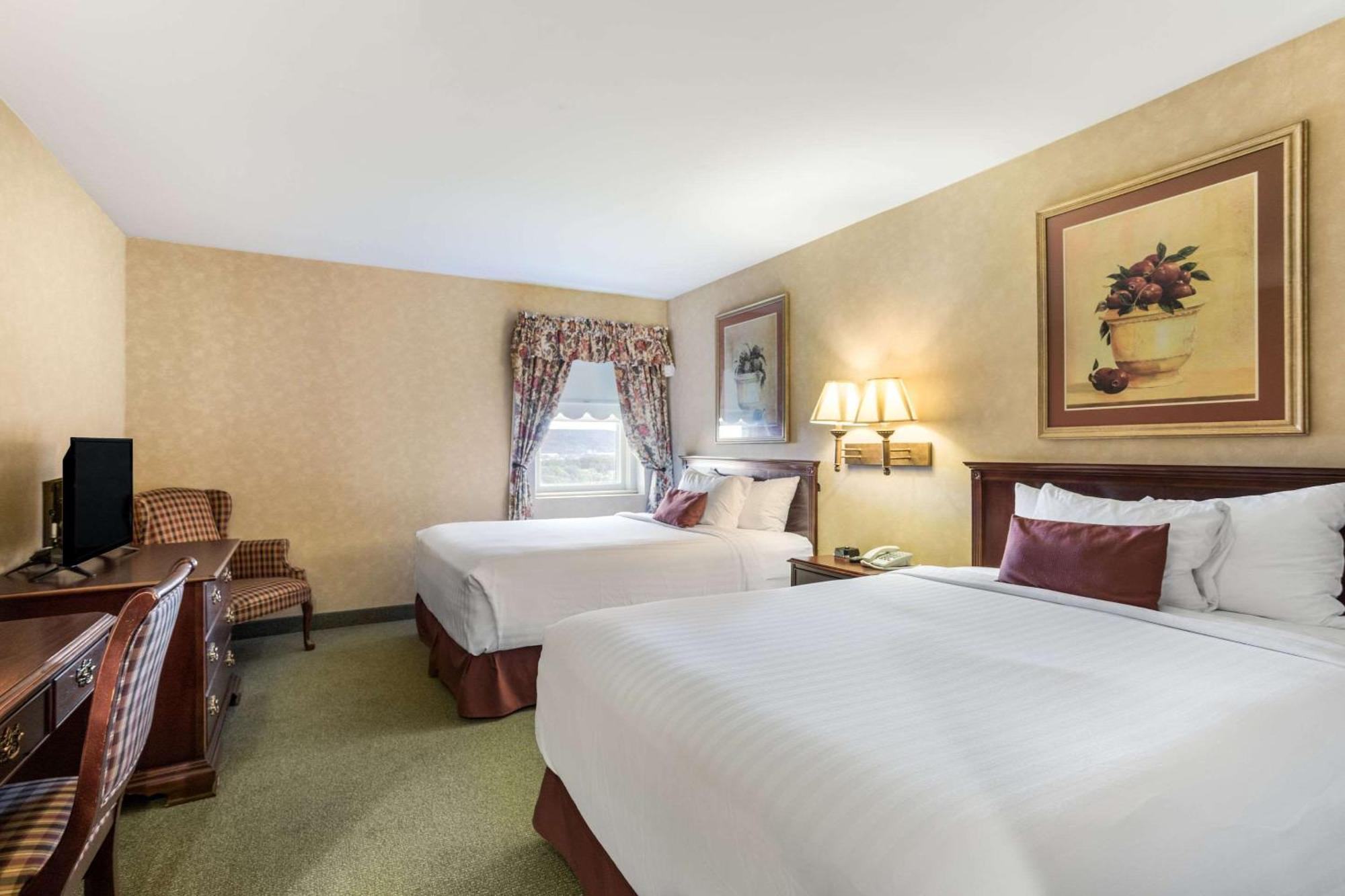 Traditions & Spa, Ascend Collection 3* Johnson City