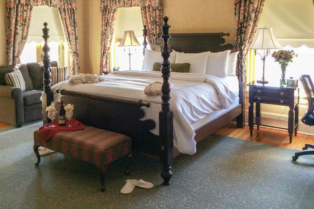Hotel Traditions & Spa, Ascend Collection